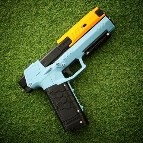 The Caliburn is pump-action, spring-powered, magazine-fed, and can fire a variety of different types of darts, including <b>NERF</b> Elite Darts. . Gecko blaster nerf